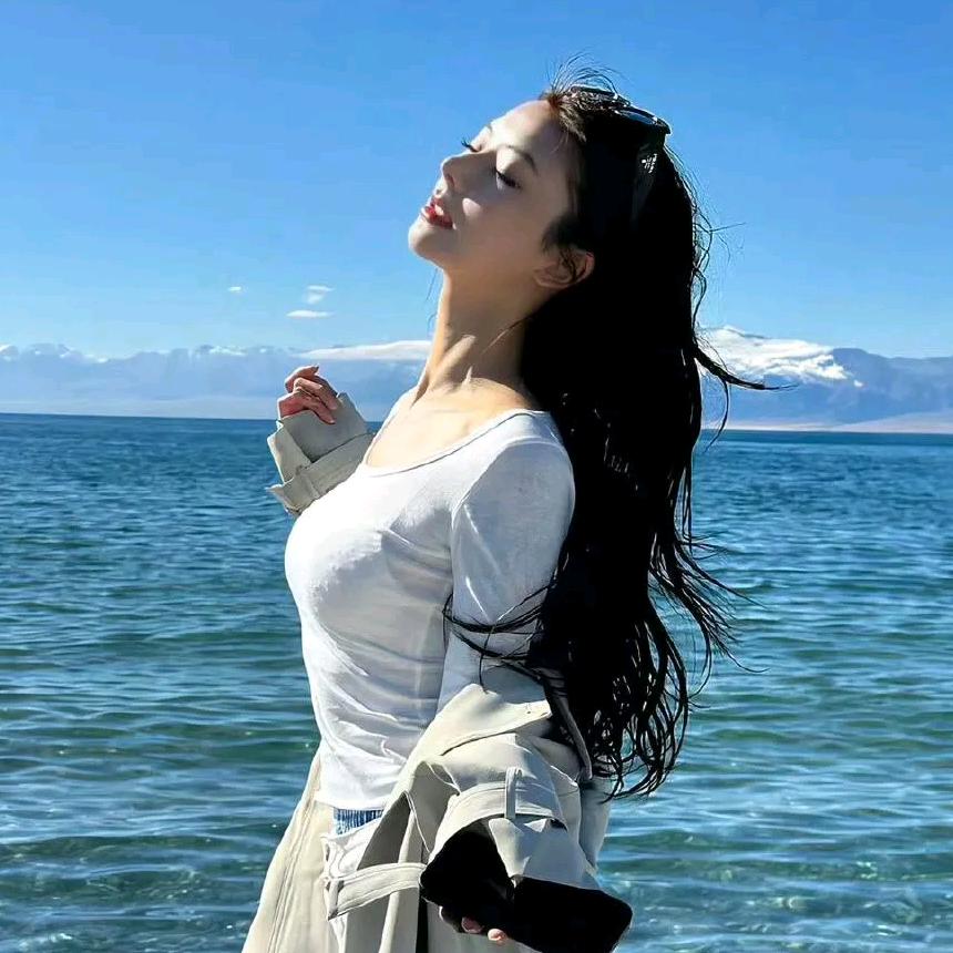 千里落花風.
