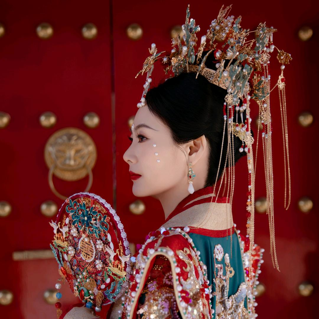 雅菲