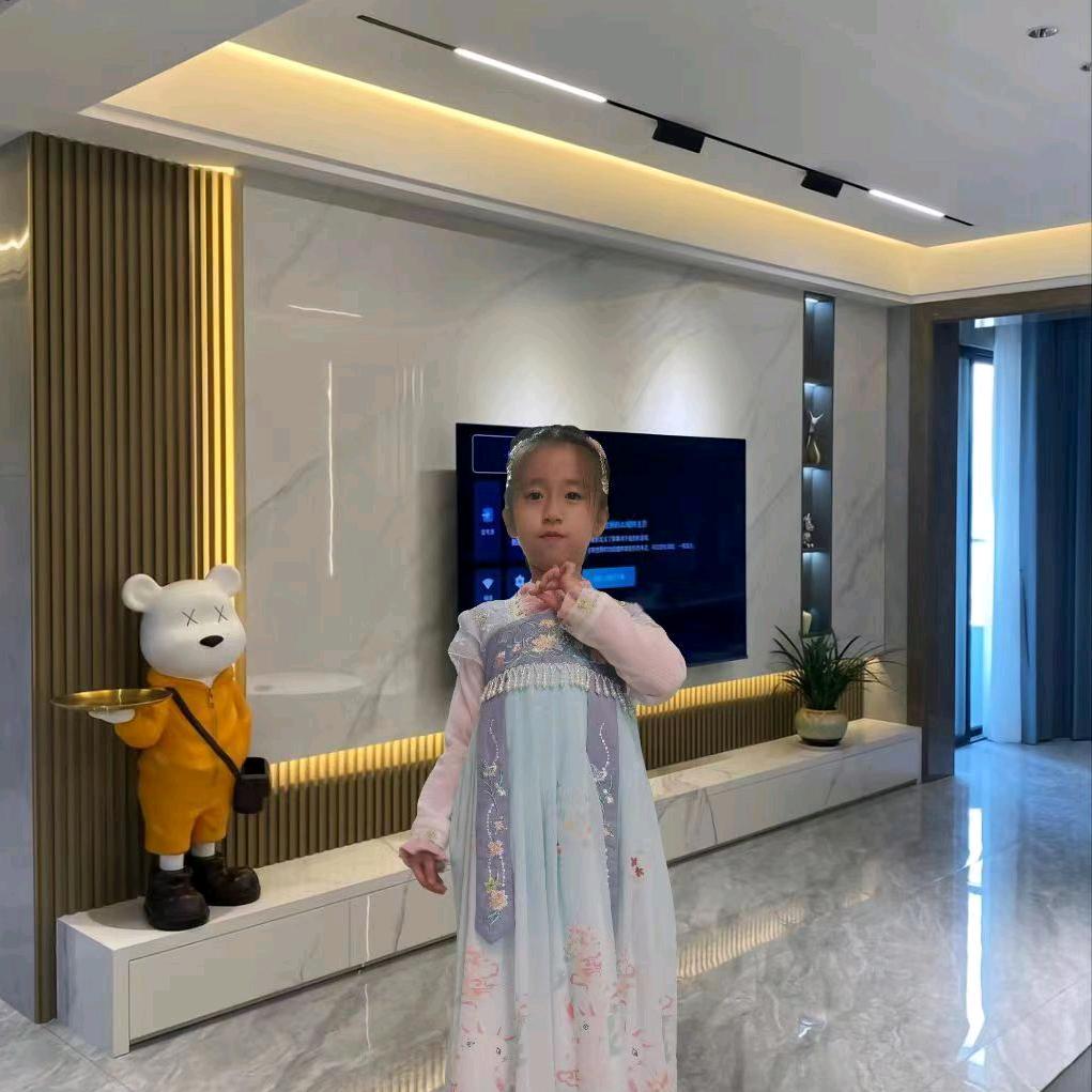 美丽依依