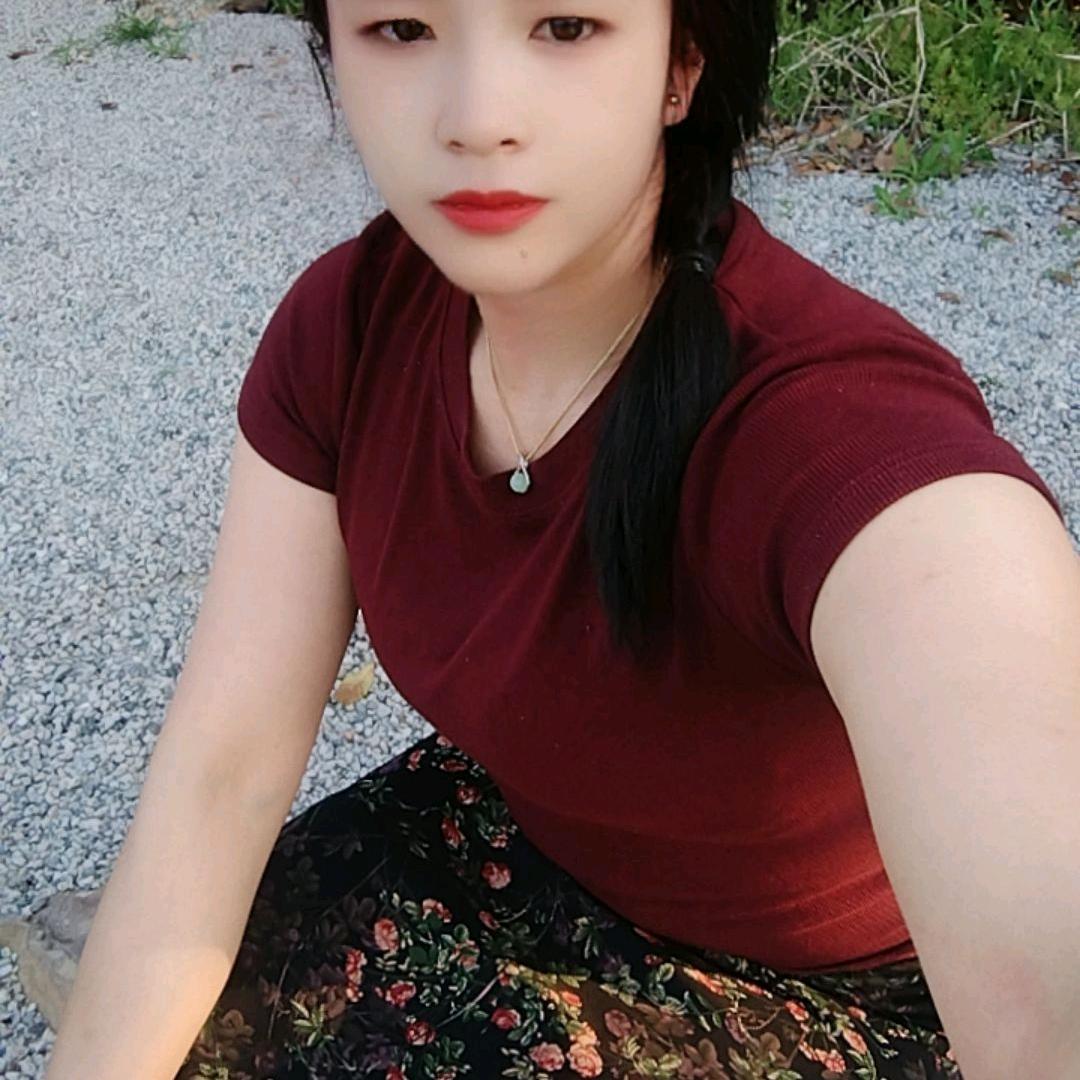 梁丽