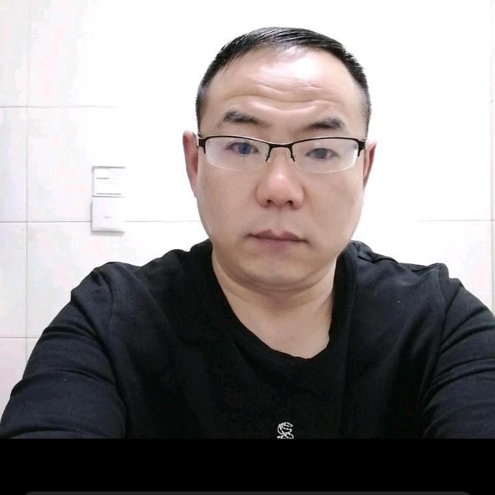 木子自媒体（眼镜）