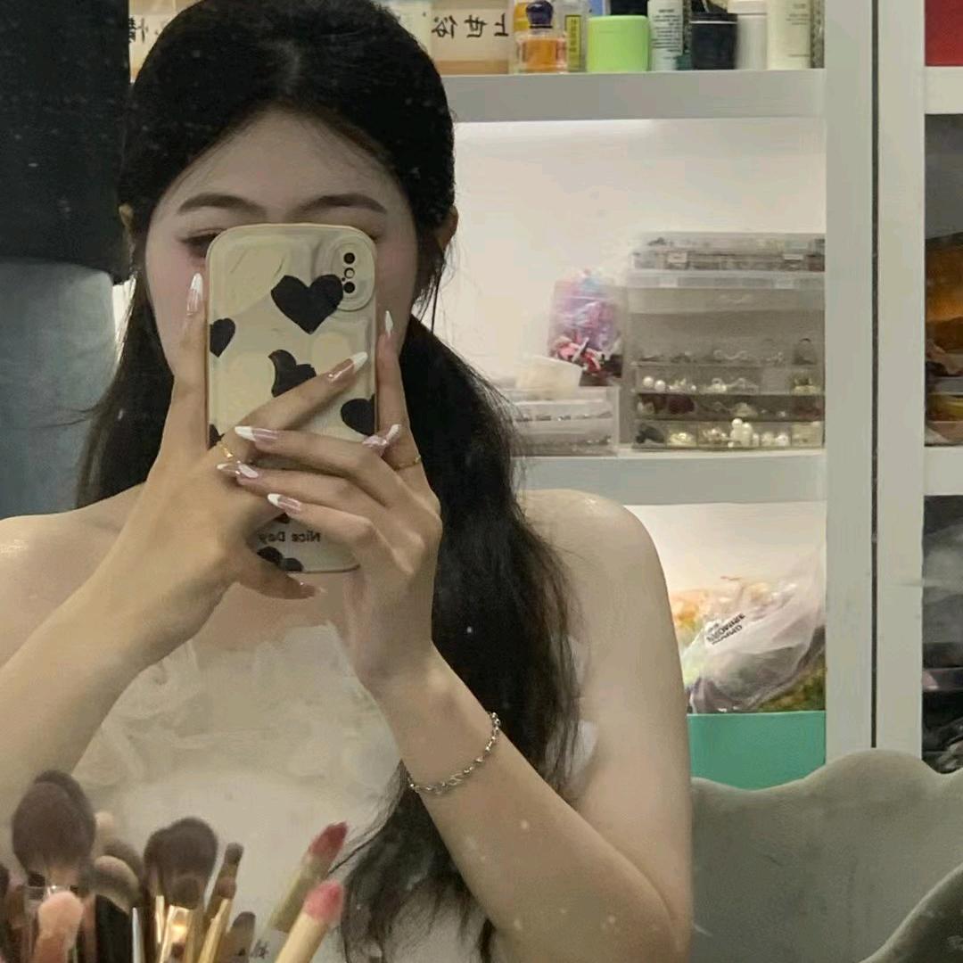 天 后