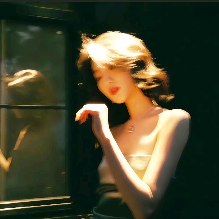 破碎忧郁把妹王在线倾听少女心事 ༊..