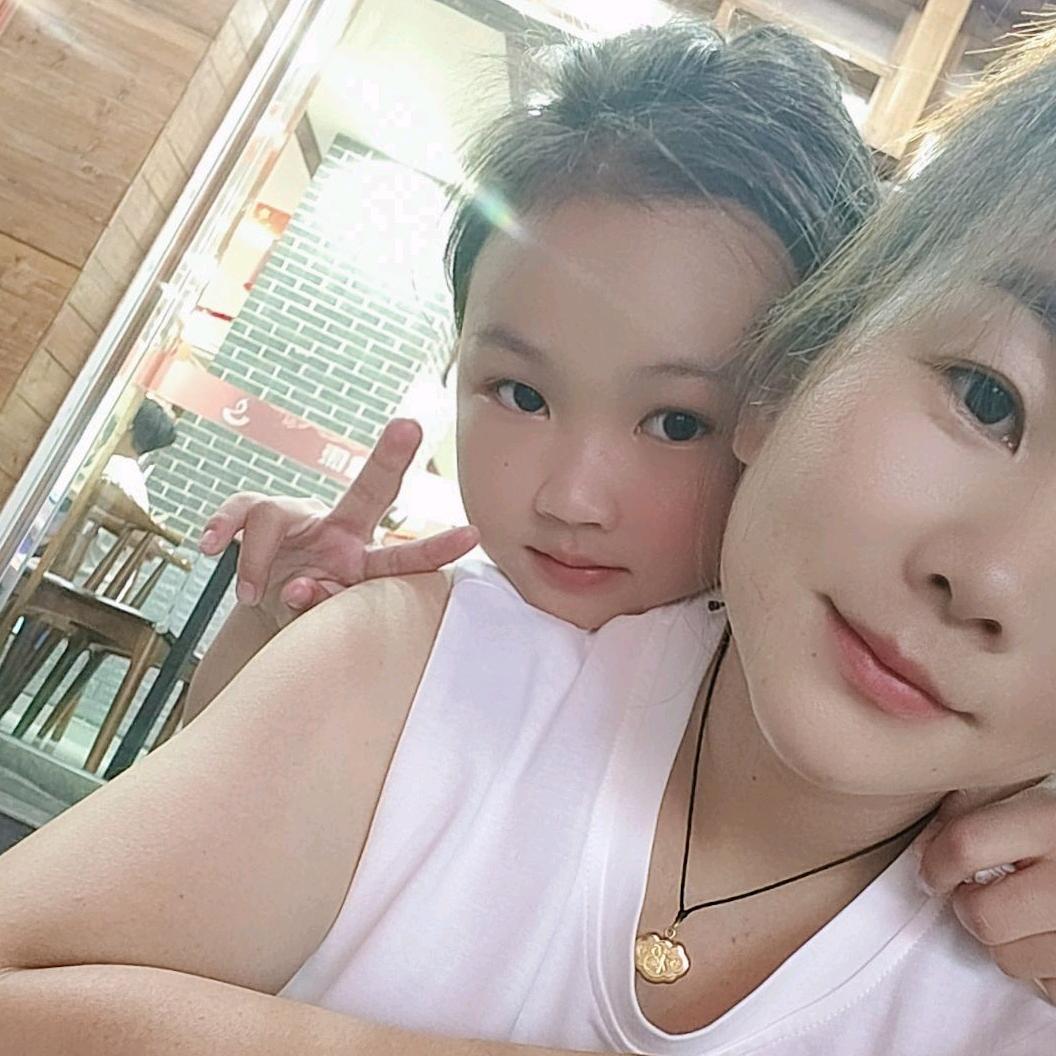 ృ༊小二吖♡