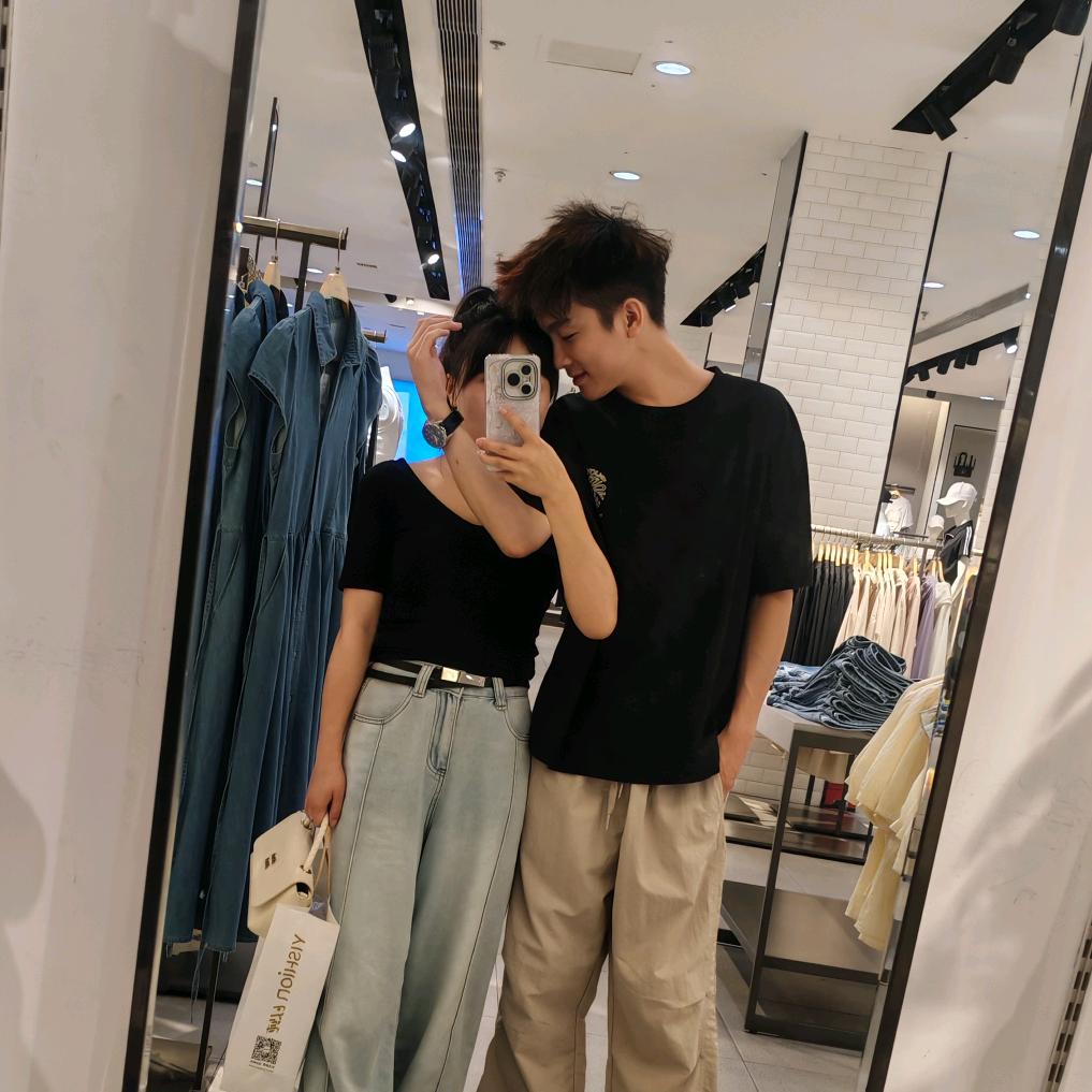 大美家的果园(昭通冰糖心丑苹果）