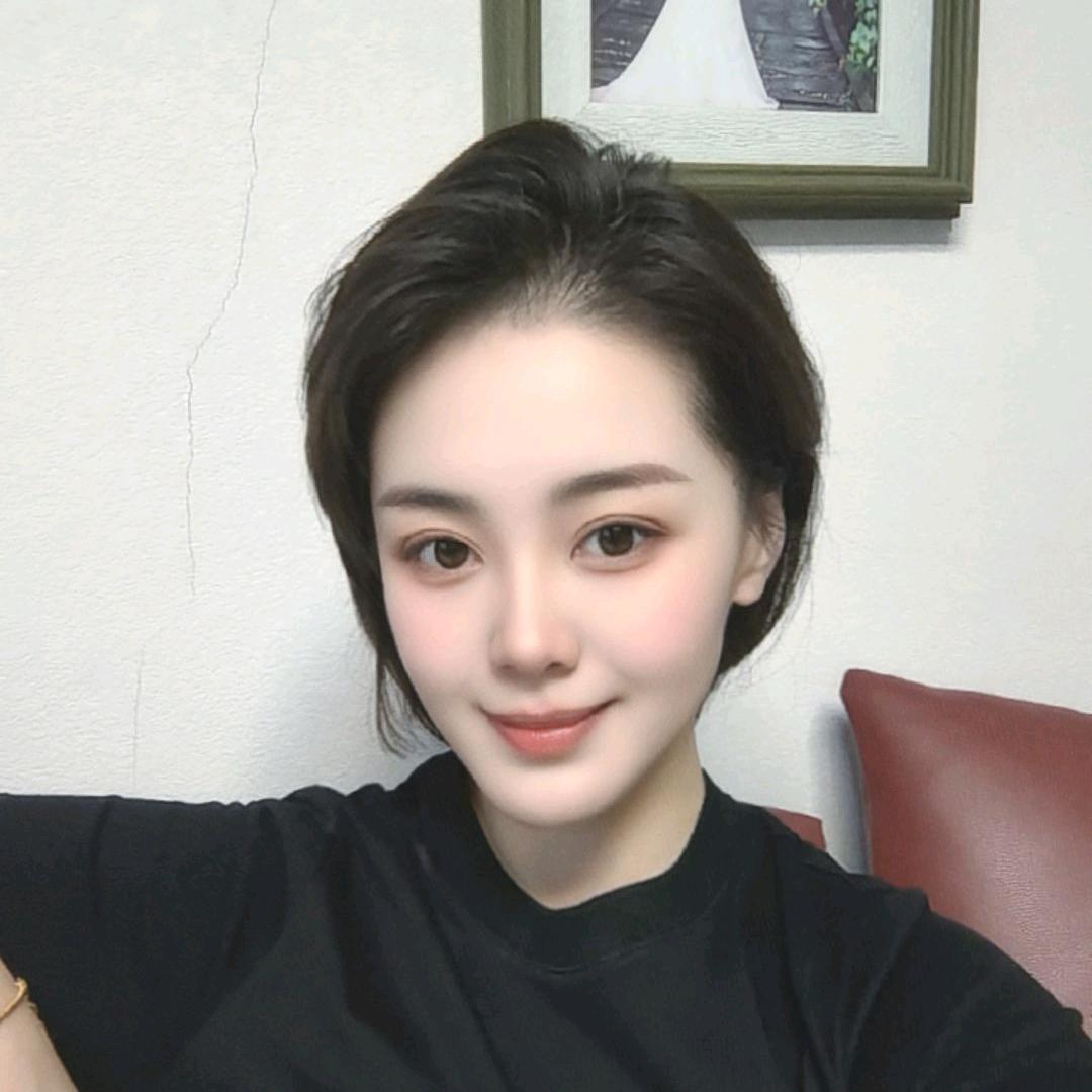 李馨宇🧚‍♀️🧚‍♂️