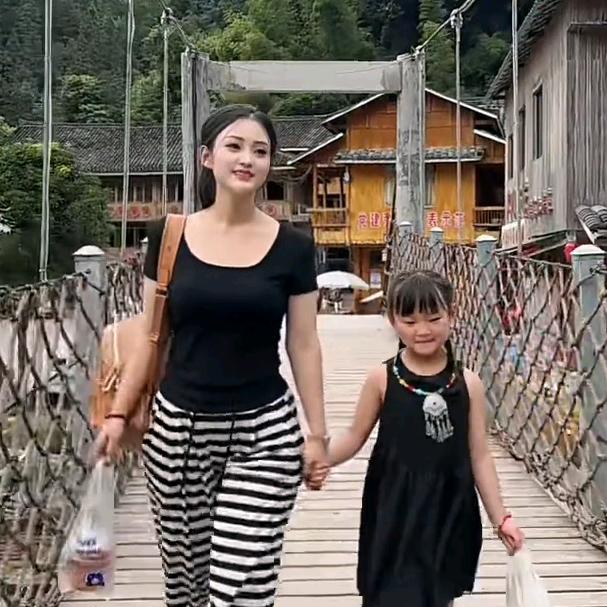 三妹助理3 （已授权）