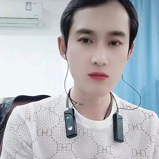 用户9355790083828