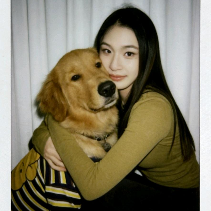 库兹马绯闻女友