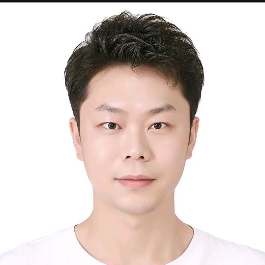 AA李小江李奕乐，李晓疆，李晓松。