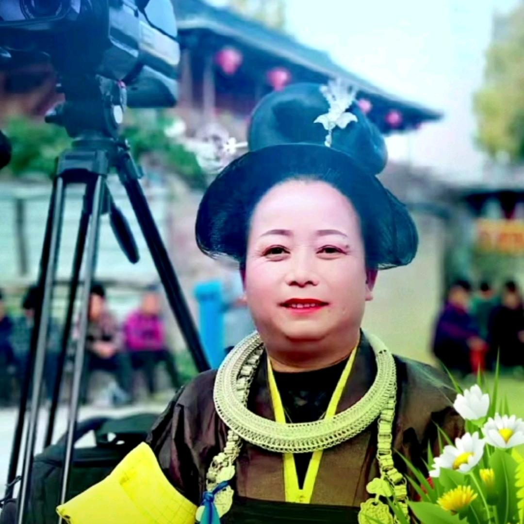 开开心心，一家人