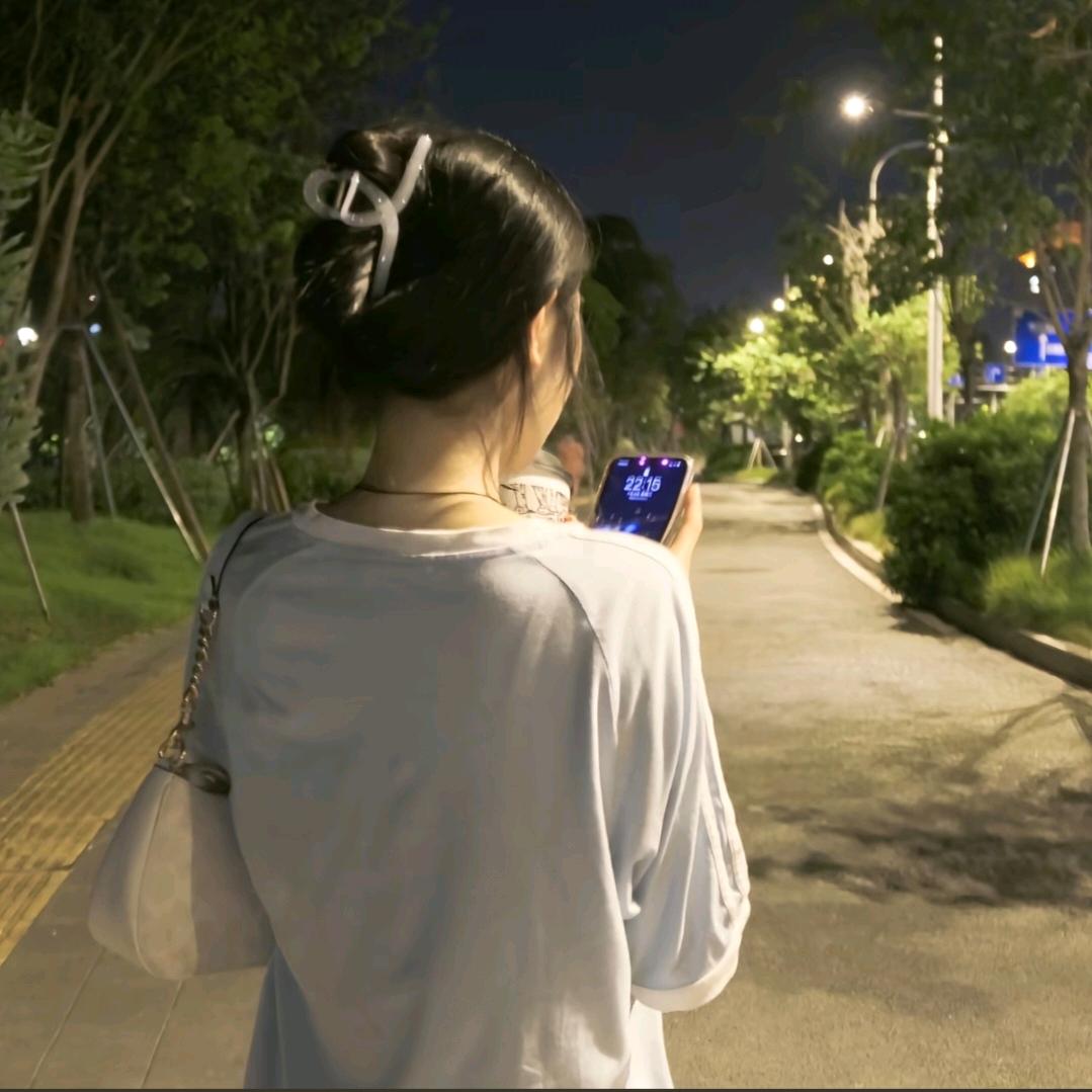一薪一亿Li