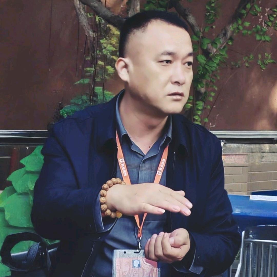 洽（he）泰实业  雷明