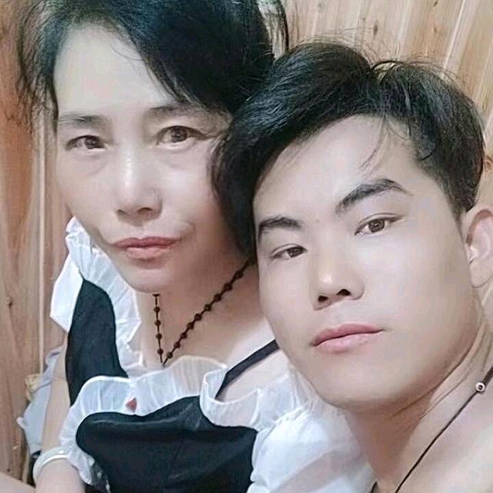 相差23岁的夫妻