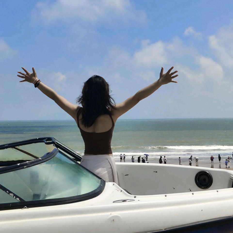 掌管日月星辰的神