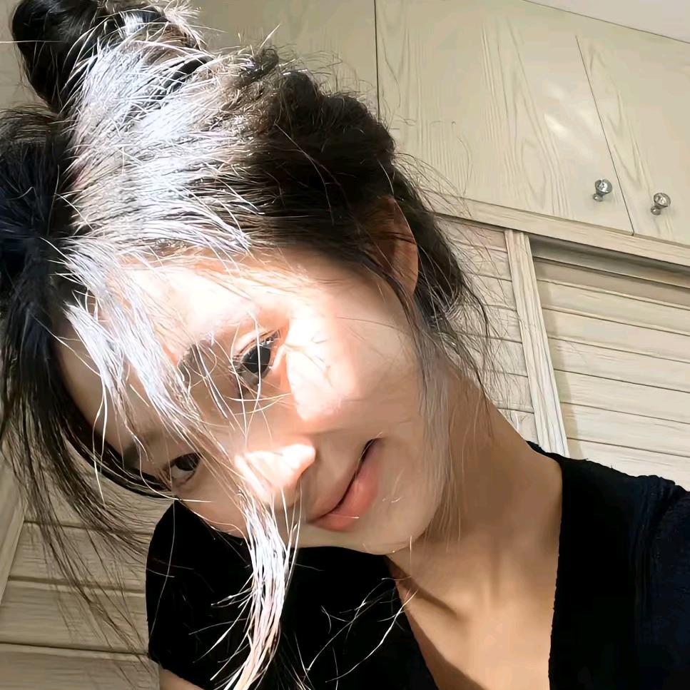 是小陈吖