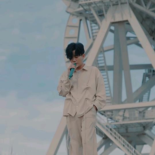 一梦情歌王子队长，音乐人