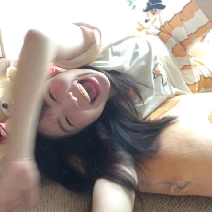 粉蛳螺吃爱