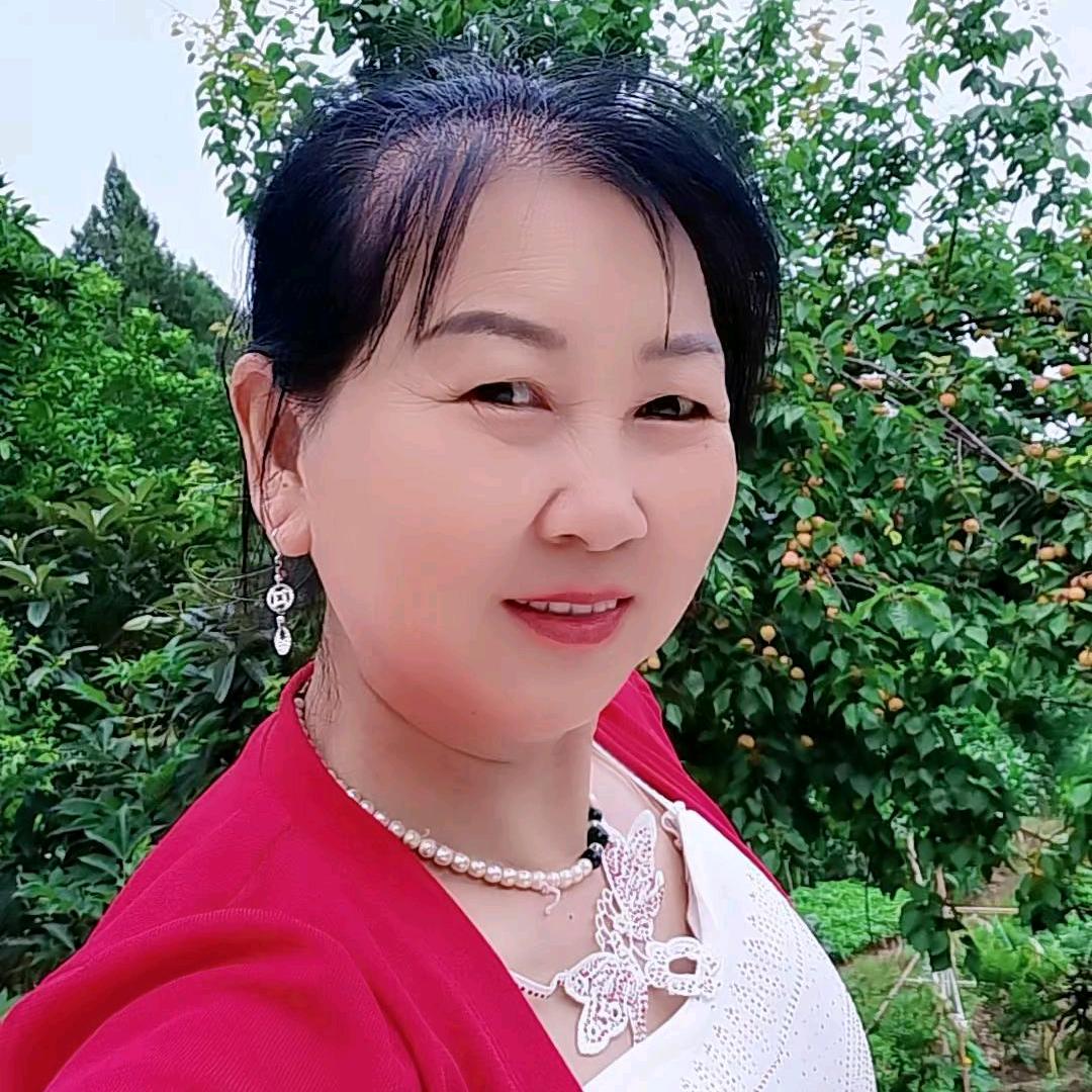 开心姐，晚上6点30分点开播
