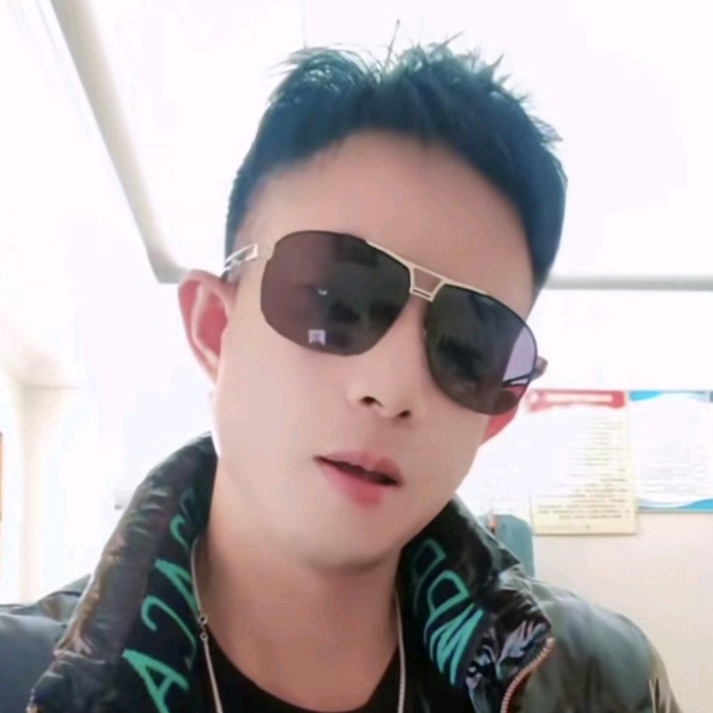 小辉哥a
