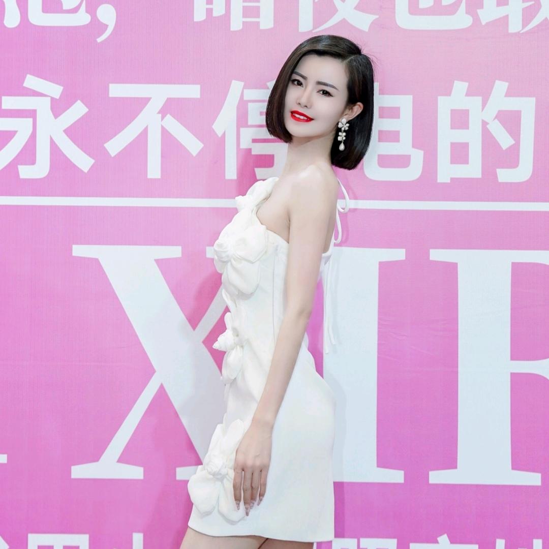 美业玉儿（上午9:50）