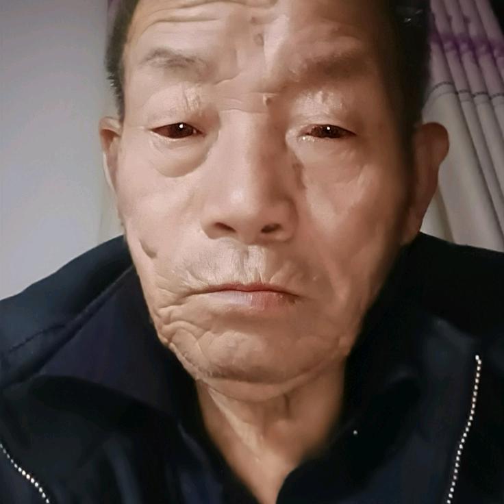 旋翔市和耿电子商专卖店