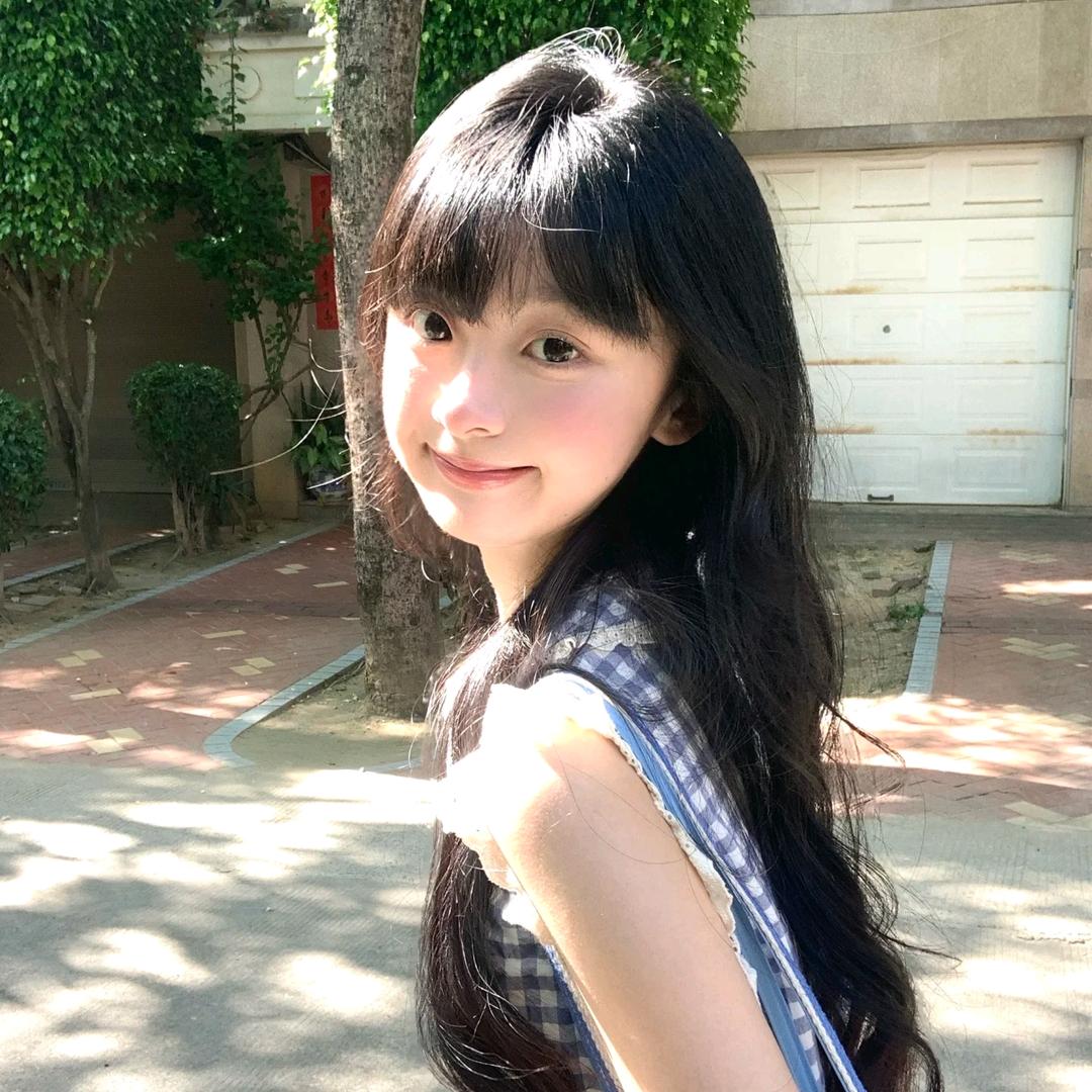 七七