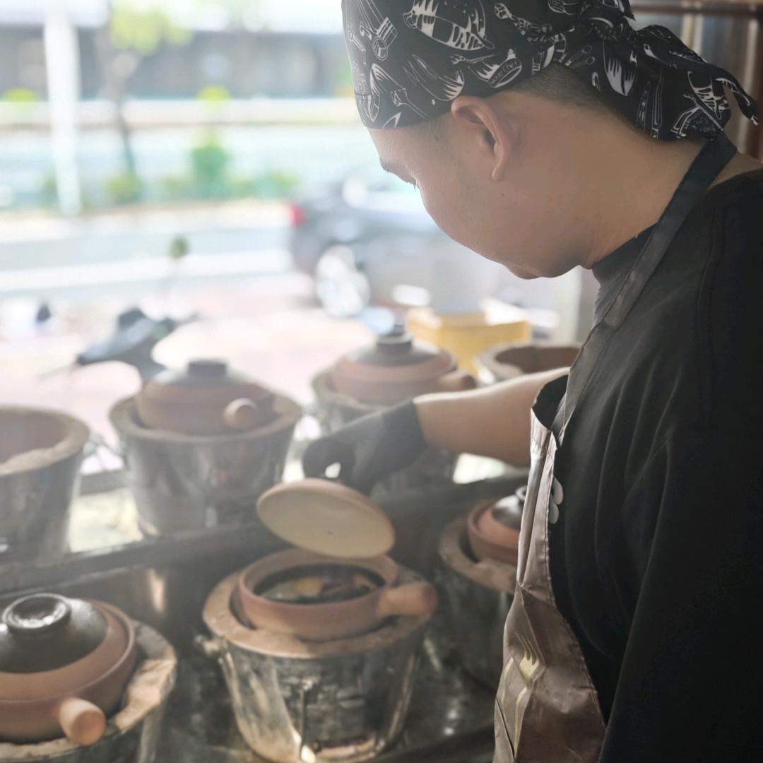 张家煲仔饭