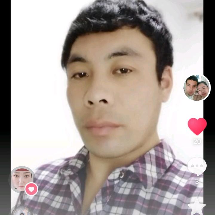 幸福一家人😄😄