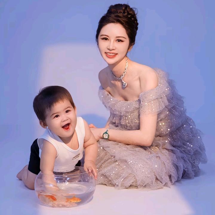 👑盈公主👑（女王版）