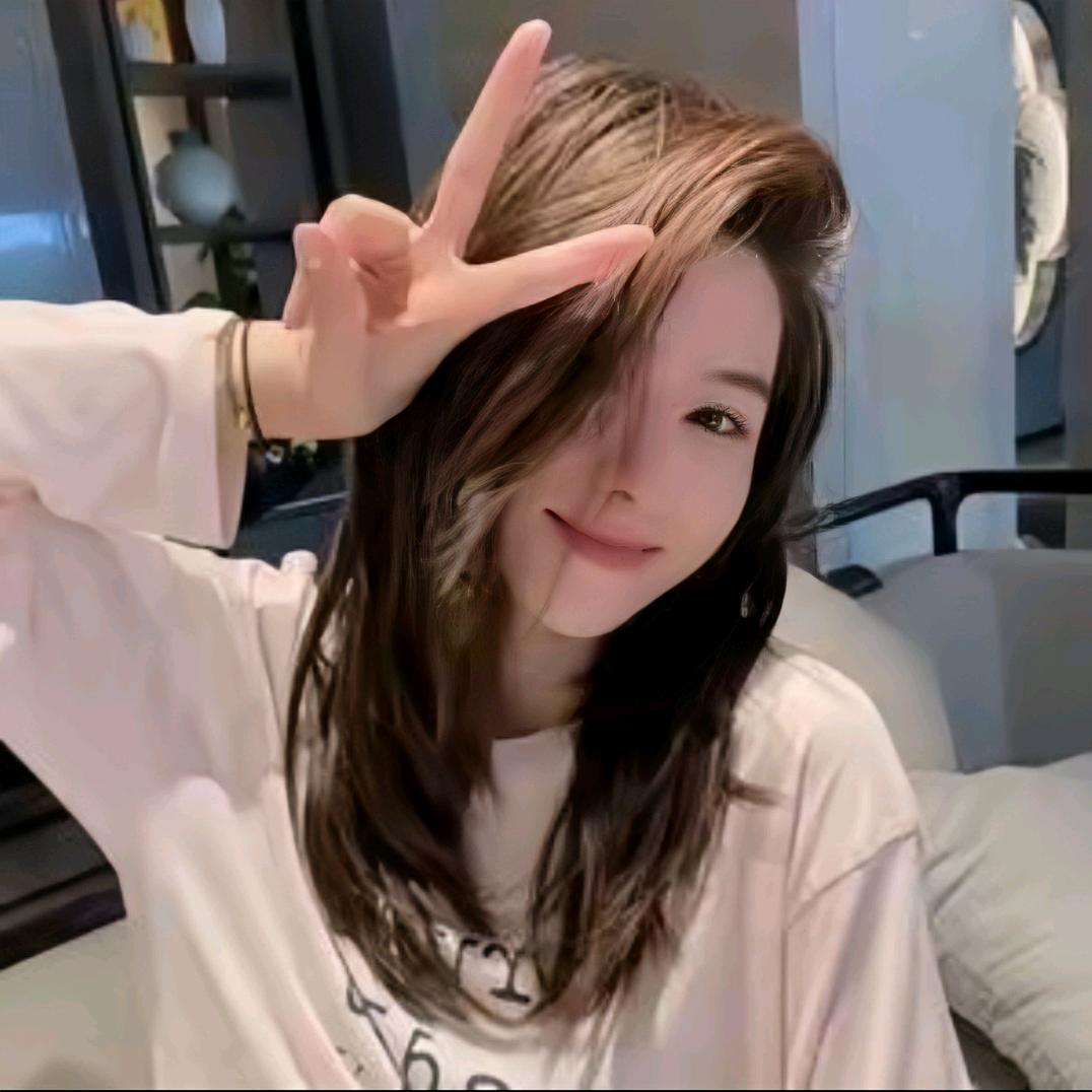 月月不吃鱼-穿搭分享