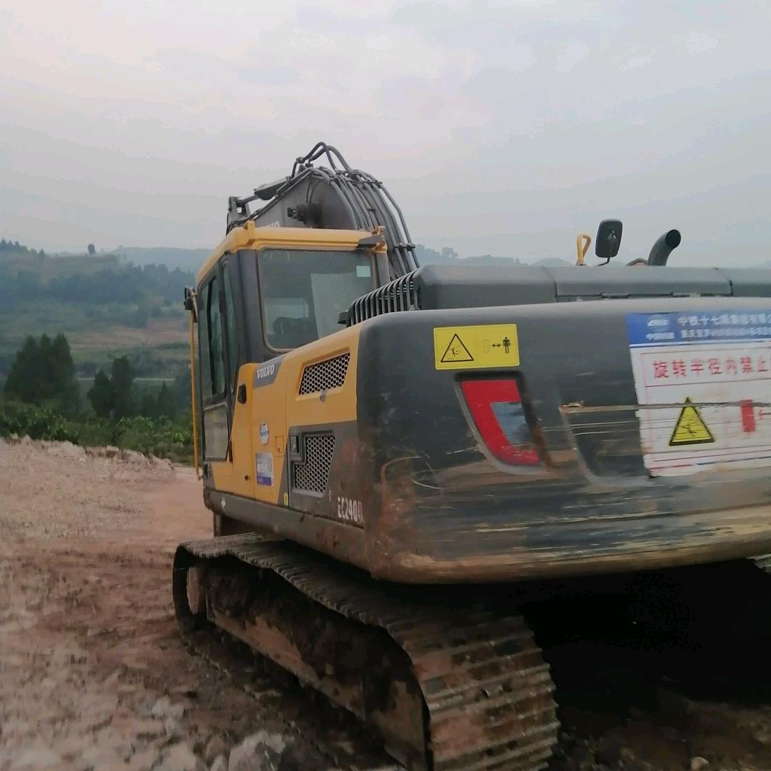 挖机小王，专业带班长期，