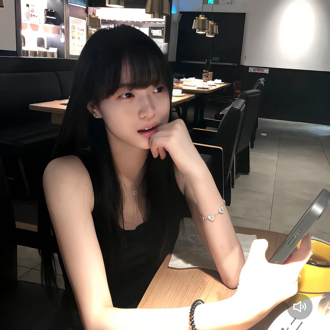 发财版小梁( ╹▽╹ )