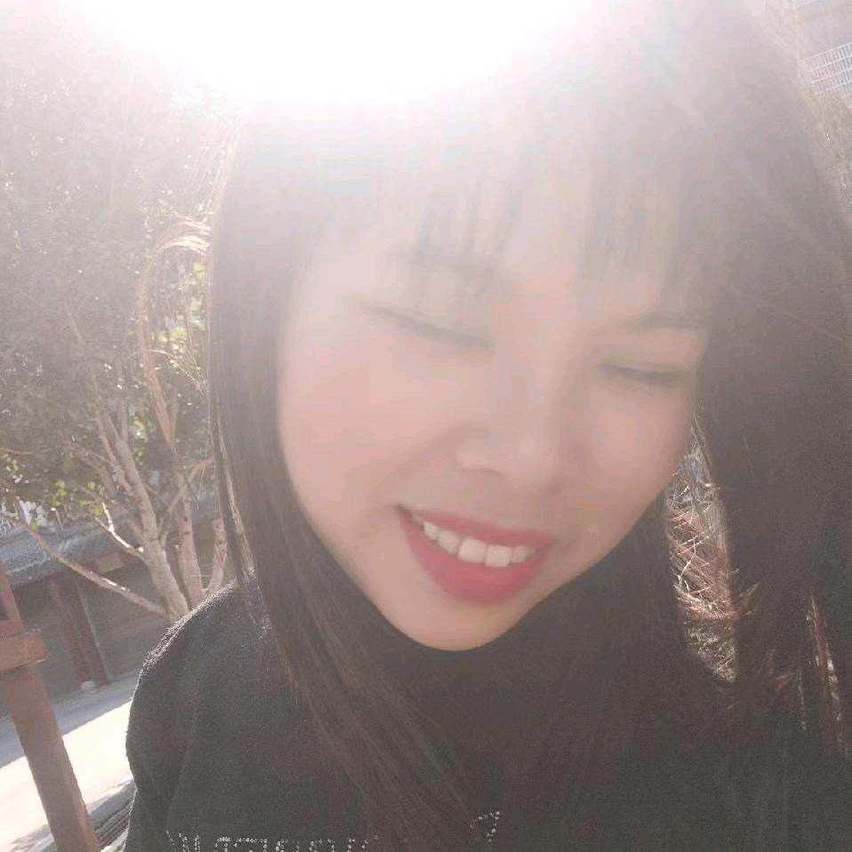 #梧州藤县超越琉璃瓦批发仓，李秀珍