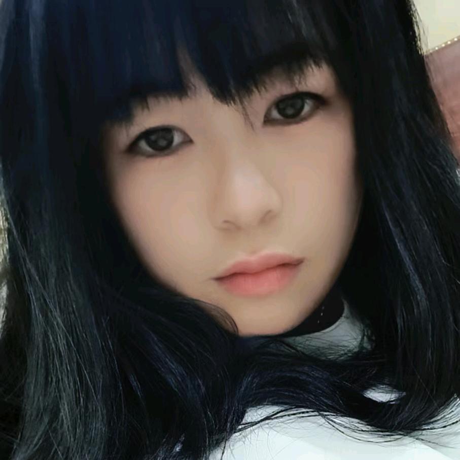 笑笑。