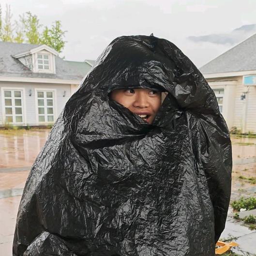 牛马岳带您看世界（实习牛马）