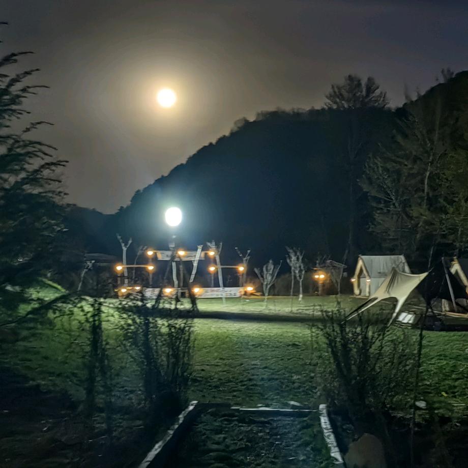 上河源共享农场露营地