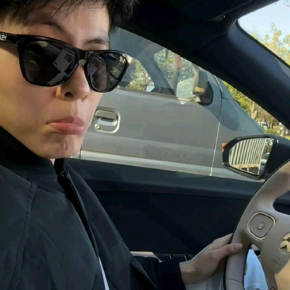 啊拿拿的无嘟嘟