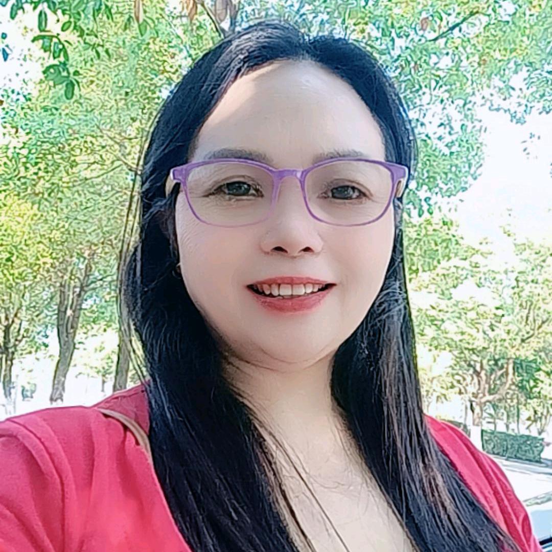 小桃子服装（下午18点5o开播）