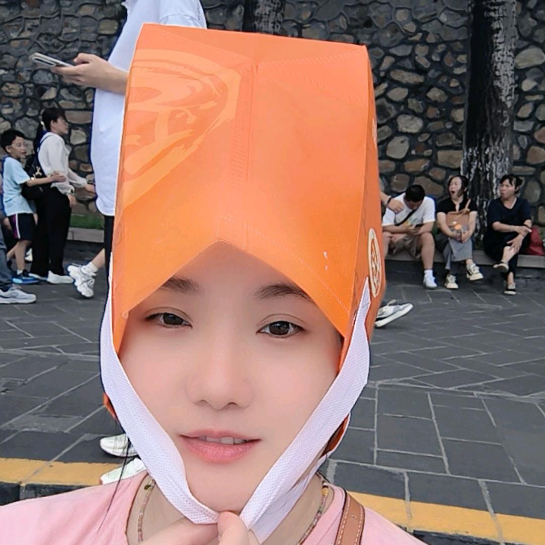 嘛哩嘛哩吰❤️❤️
