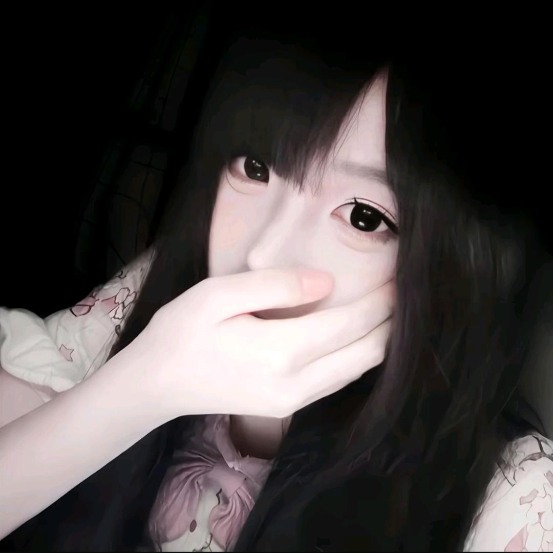 啧