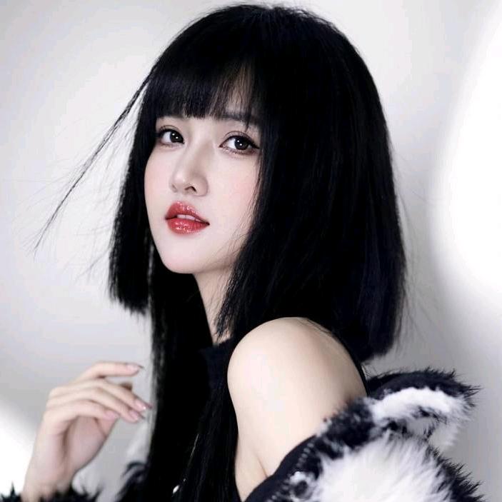 栗子爱转圈（早8:50）