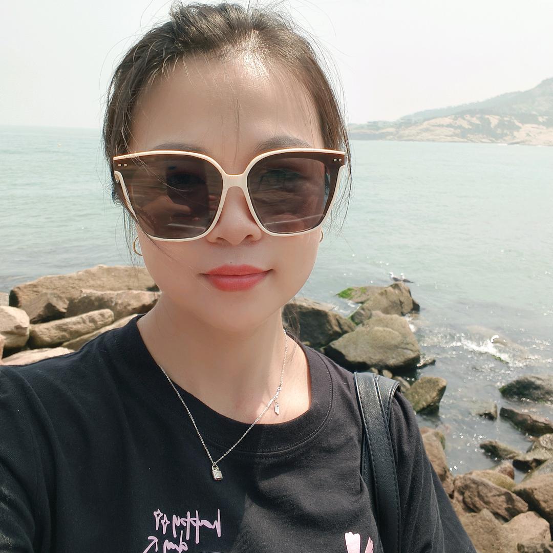 靳靳不计较