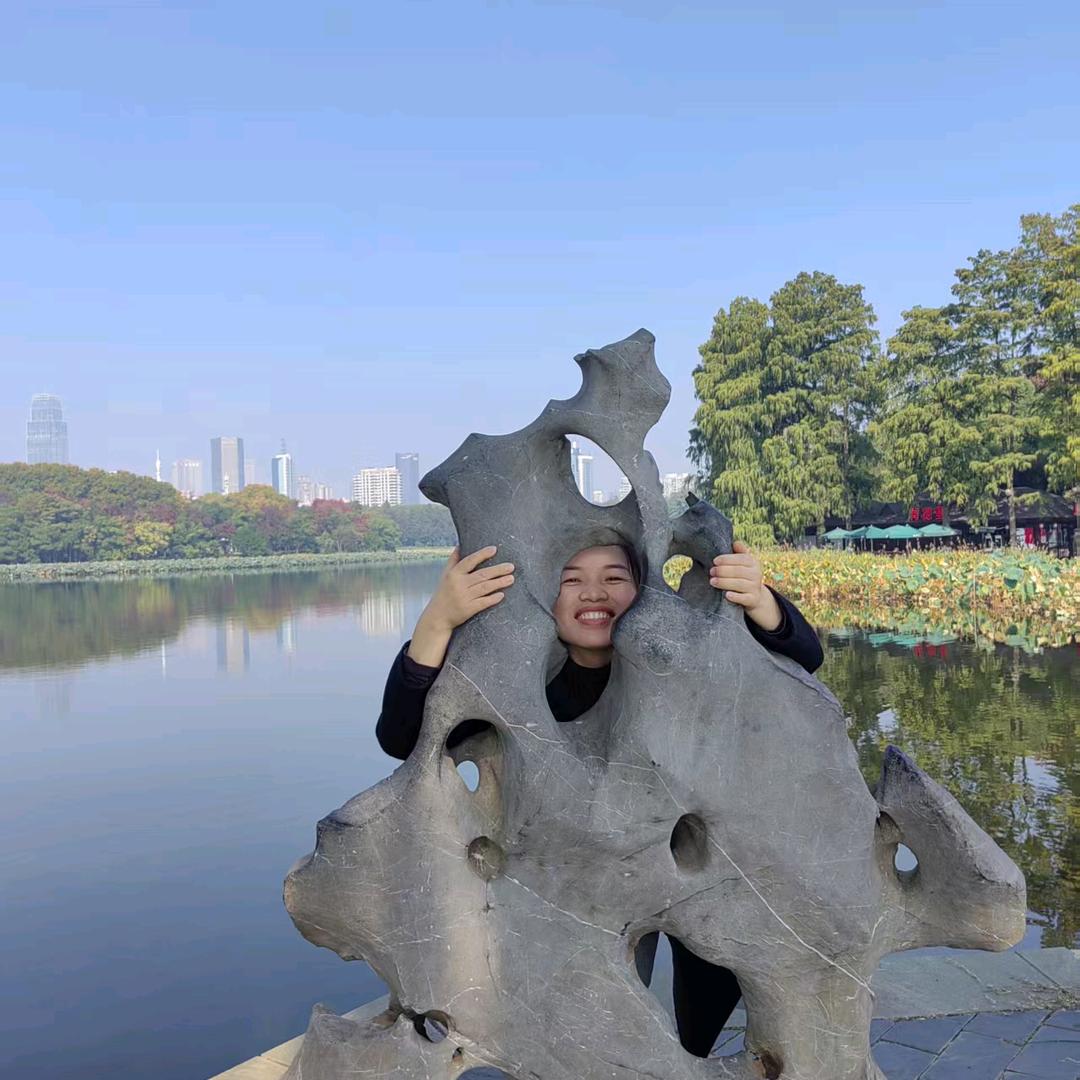 芳芳（我的减肥日常）