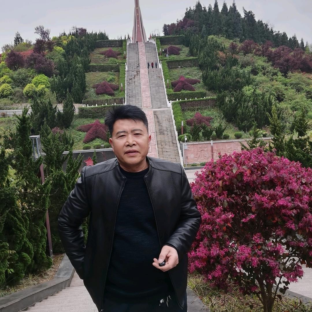 铁笔生灰，闫