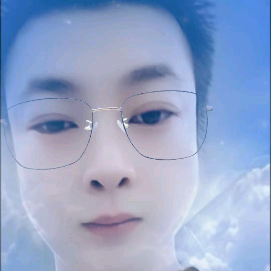 弯着腰看太阳🌞