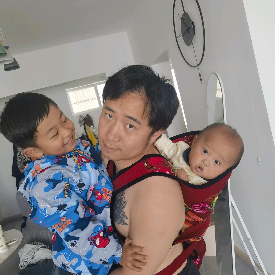 小易一家云南游