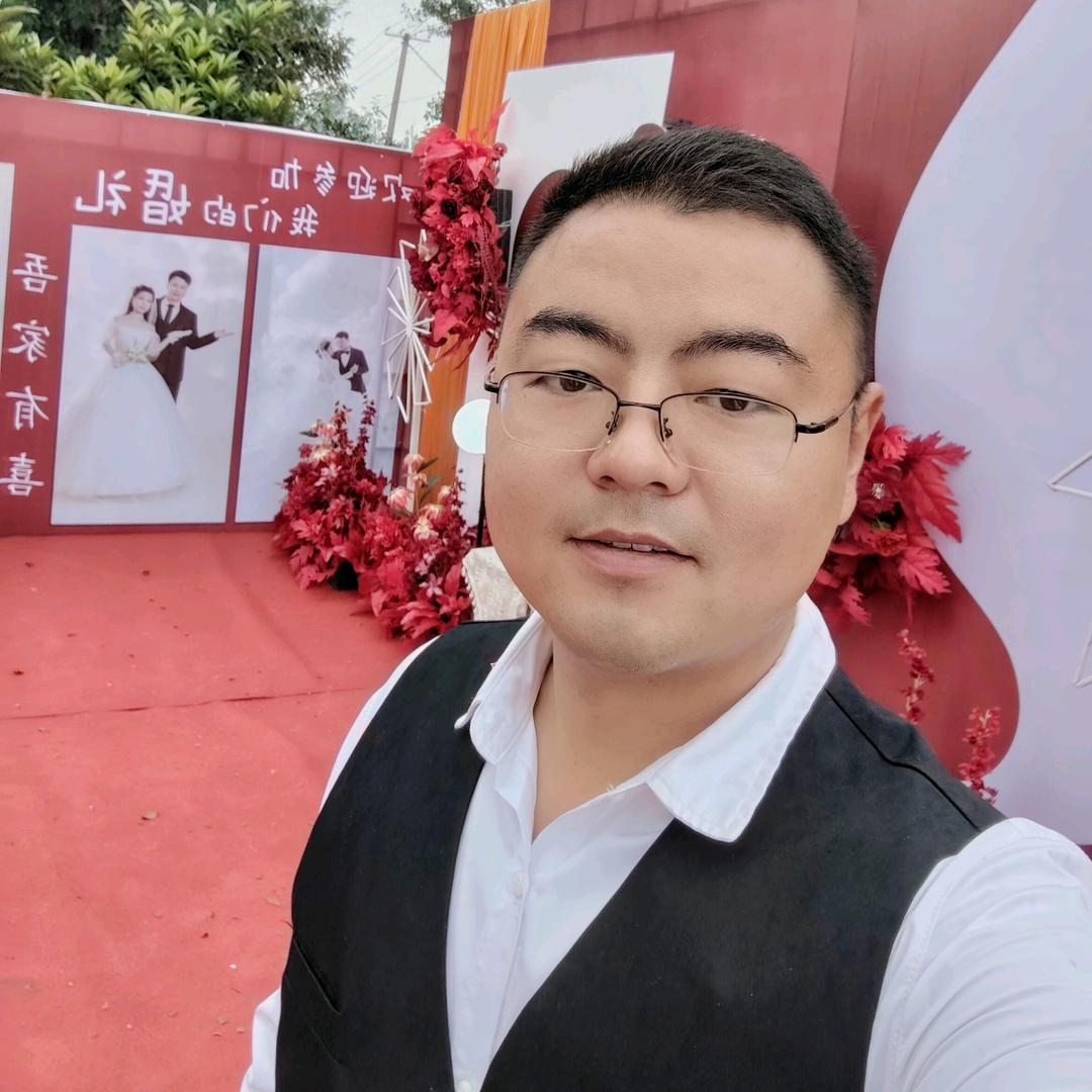 90后～婚礼司仪阿白