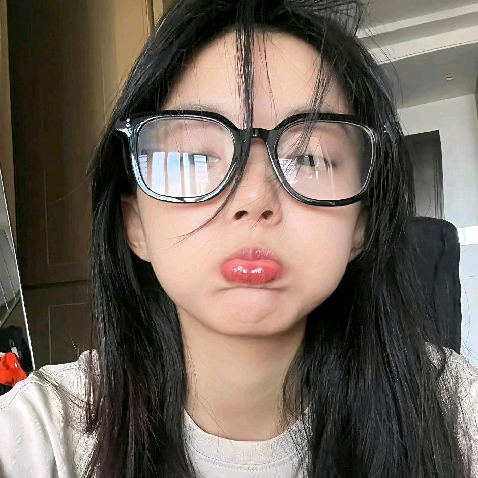 Xuouoii
