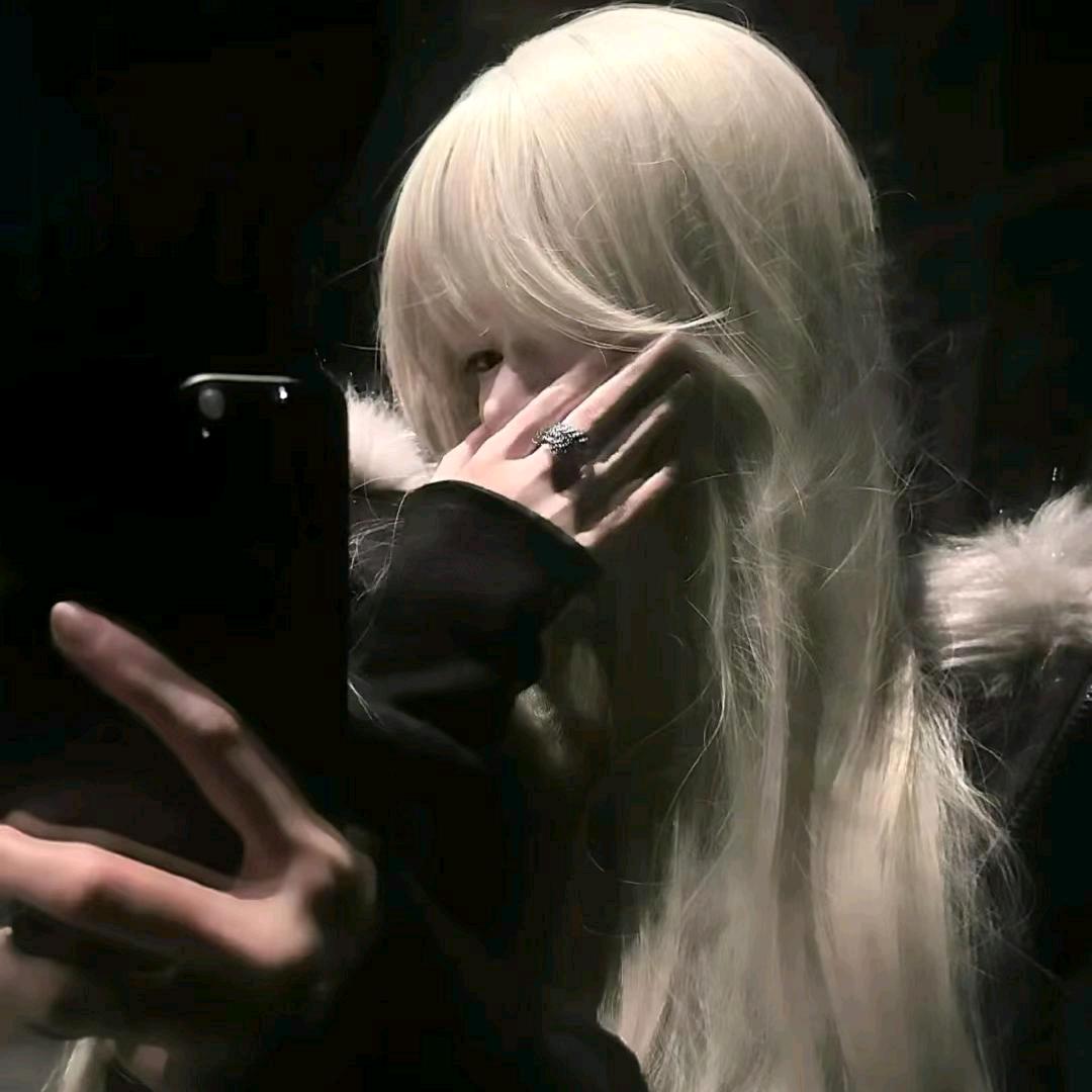 氵